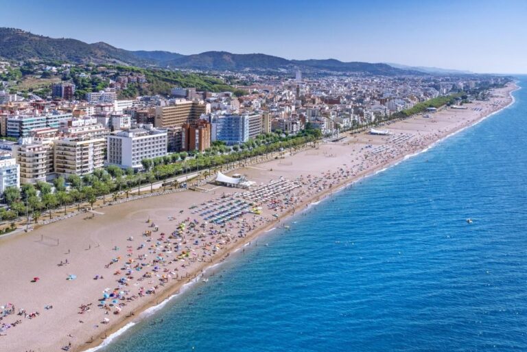 Costa del Maresme: brede zandstranden tussen Barcelona en de Costa Brava