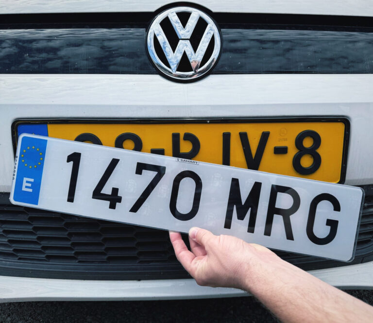 Nederlandse auto meenemen naar Spanje: zo zet je hem op Spaans kenteken