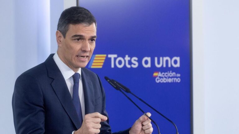 DANA Adam verliest kracht, maar overstromingen houden aan: premier Sánchez bezoekt rampgebied