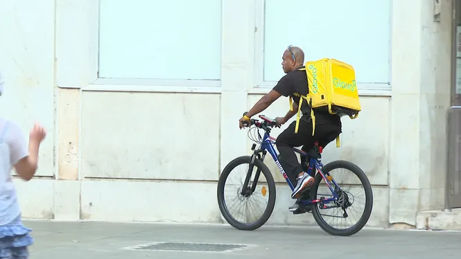 Nieuwe verkeersregels in Spanje geven fietsers meer ruimte en bescherming